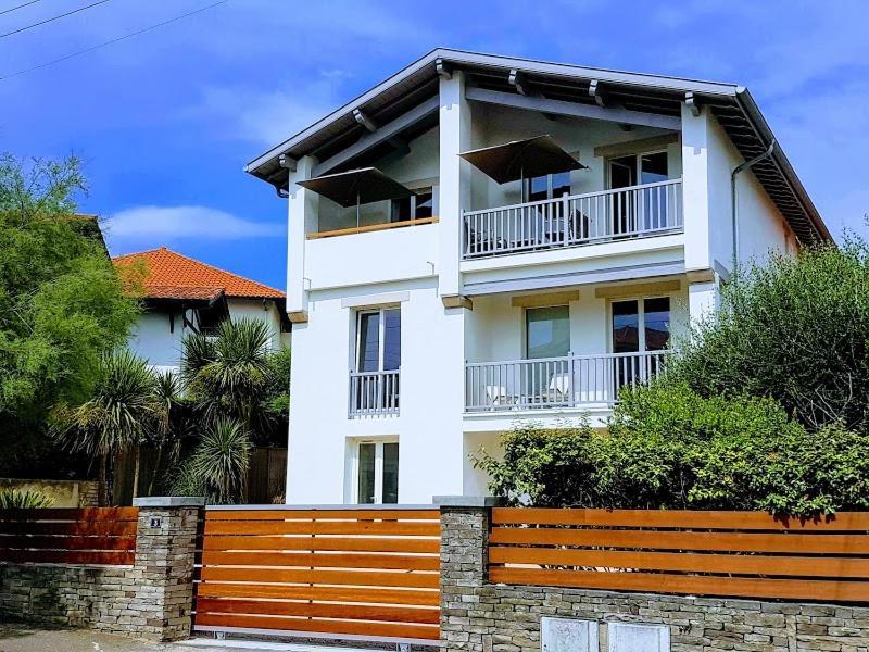 B&B La Maison De La Cote Biarritz Zewnętrze zdjęcie